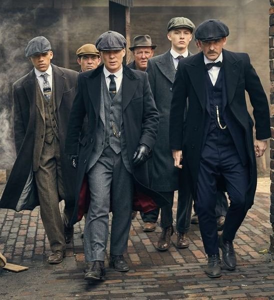 El viernes se estrena la 6ta temporada de Peaky Blinders...
Ese día no estoy para nadie...