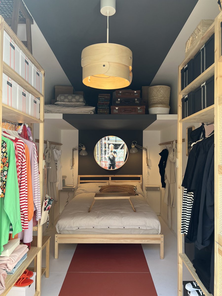 yutaro_nakajima's tweet image. IKEA。建物一帯をIKEAにしてしまうという、なかなか力技な展示。あのホットドリンクも食べれるよ。#MilanDesignWeek2022