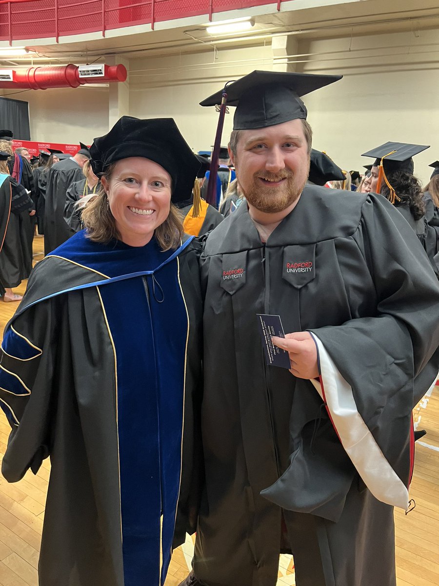katie_arnold2's tweet photo. Congratulations to my master’s student, Ryan Taylor! He successfully defended his master’s thesis and will be joining the psychology PhD program at Stony Brook University in the fall! https://t.co/RGTIBMTrkg