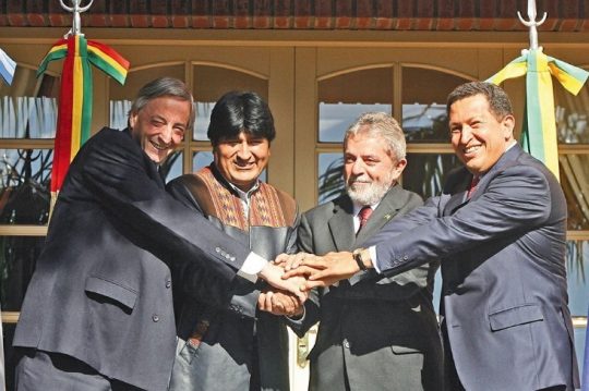 PartidoPSUV's tweet photo. Cumbre de las Américas: de la hegemonía a la multipolaridad, cuando alzaron la voz los pueblos
https://t.co/rRdBwXSPwp
#AméricaSoyYo https://t.co/2UUykU5mjl