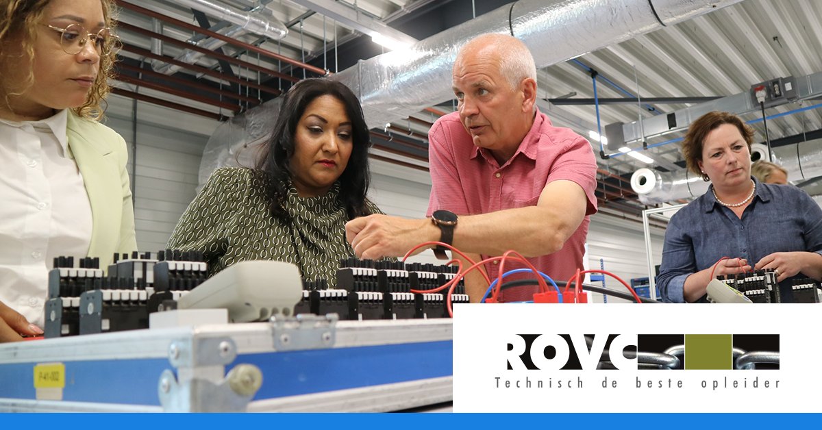 ROVC heeft de dames van @vandorpinstallaties vandaag ontvangen in Ede. 💪 De dag bestaat uit een combinatie van theorie en praktijk waarbij kenins werd gemaakt met verschillende soorten techniek. 

#VrouwenInDeTechniek #VanDorp #ROVC #Partnership #VrouwenDieBouwen