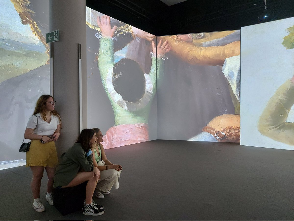 Los genios no mueren y te buscan para regalarte momentos mágicos que te llevan a un único conocimiento. 🌻
Gracias una vez más a <a href="/INGOYA_es/">#INGOYA</a> y a <a href="/amardones05/">Alfonso Mardones</a> ❤️❤️❤️
<a href="/PC_SantaAna/">Santa Ana Valencia</a> #Enquijotados #Ilustrados #InGoyaLove