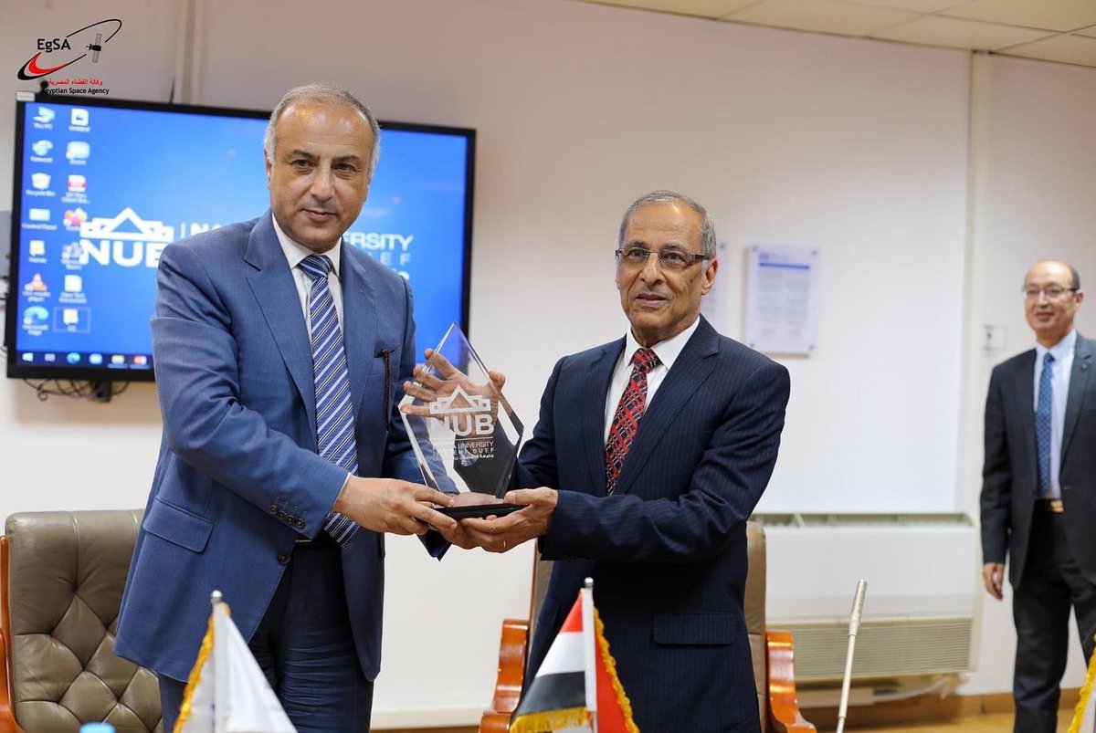 توقيع برتوكول تعاون بين وكالة الفضاء المصرية وجامعة النهضة ببني سويف 
لقراءة الخبر كامل 

facebook.com/10005956303098…

#explore #spacekeys #egyptianspaceagency