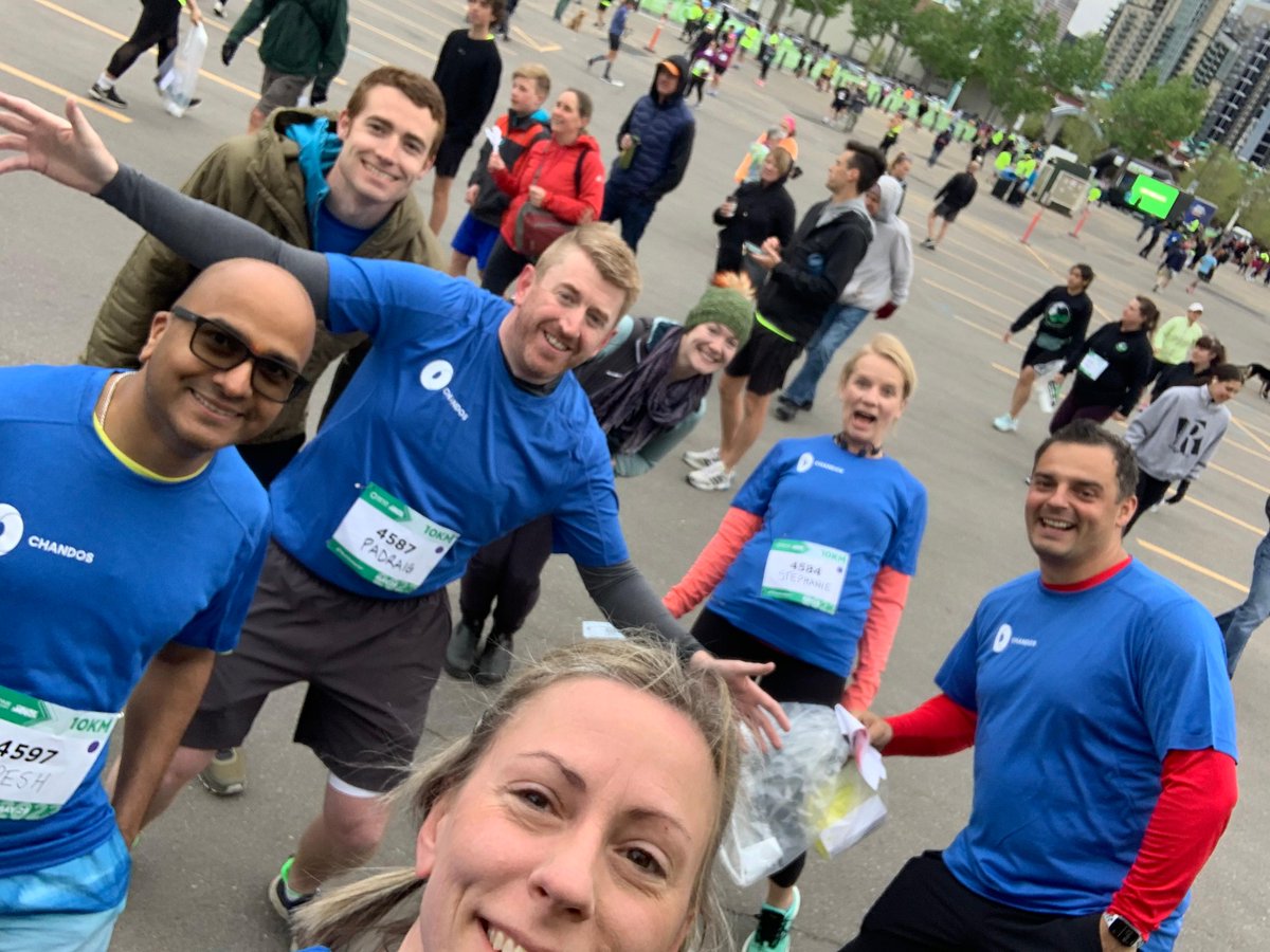 ChandosLTD's tweet photo. Our team recently participated in the Servus @CalgaryMarathon and raised funds for @ChildrnsCottage.

Servus is the longest running marathon in Canada having been around for 58 years! 

#HelpingHands #yycbuilder #calgary #constructionindustry https://t.co/Ho2OFjb6YX