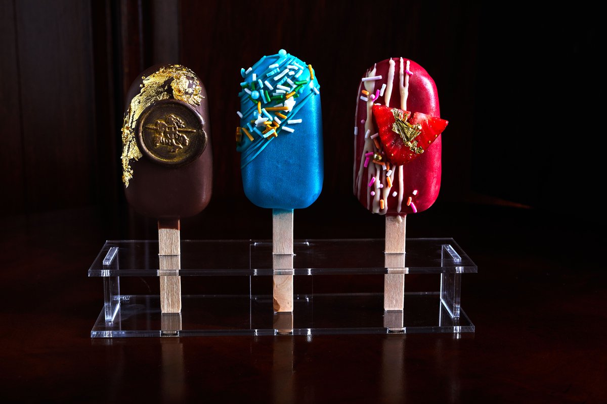 Cakesicle?! Yes please! 
.
.
.
.
Try this trio in the #PoloClubLounge 
#homemade #preferredhotels #summer #NOLA #cakepop