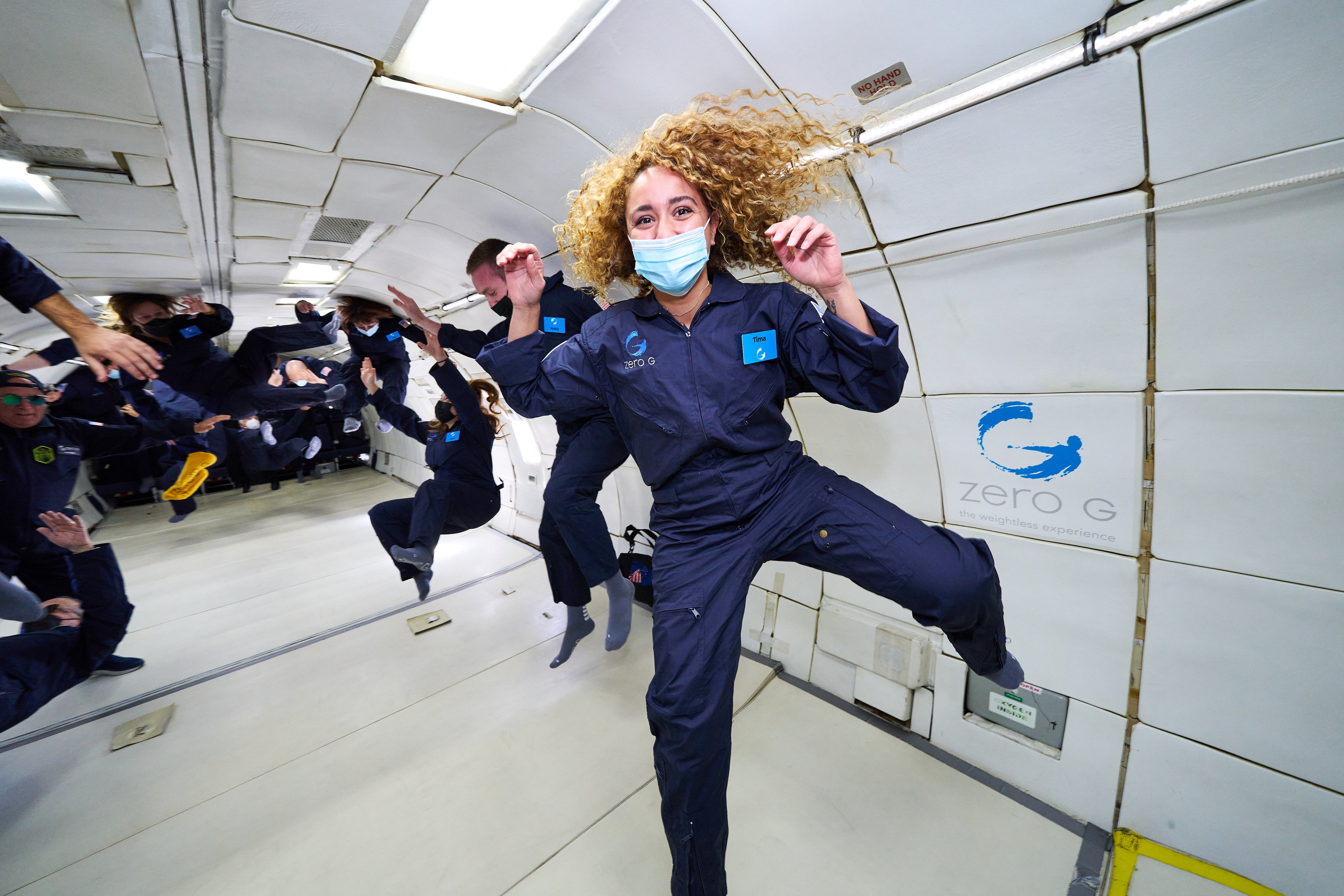 Zero-G on X: #TuesdayTip Wear or bring comfy clothes for under your  flight-suit! While floating, you're going to want to be comfortable.  Athletic clothes appropriate for the weather are best because they