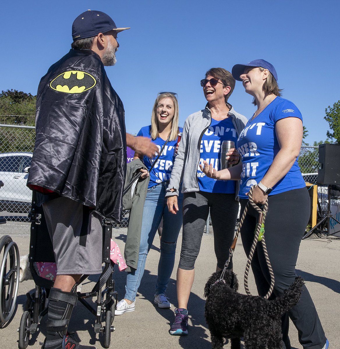 SteveGMedia's tweet photo. So many awesome moments from the ALS Walk, including an appearance by the Augmentative &amp; Alternative Communication Clinic team @HotelDieuShaver. The services they provide people living with ALS are vital. And I love their “Don’t Ever Quit” shirts. #ThankYou https://t.co/ufM6e87y2l