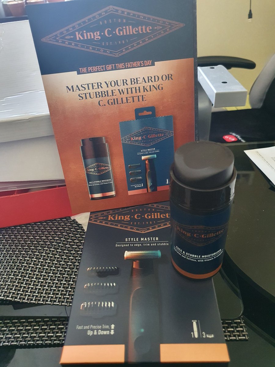 smd_1979's tweet photo. It's arrived. #ad #MasterYourStyle #KingCGillette and tag @kingcgillette_uk @supersavvymeofficial https://t.co/TQ5J0XbYOK