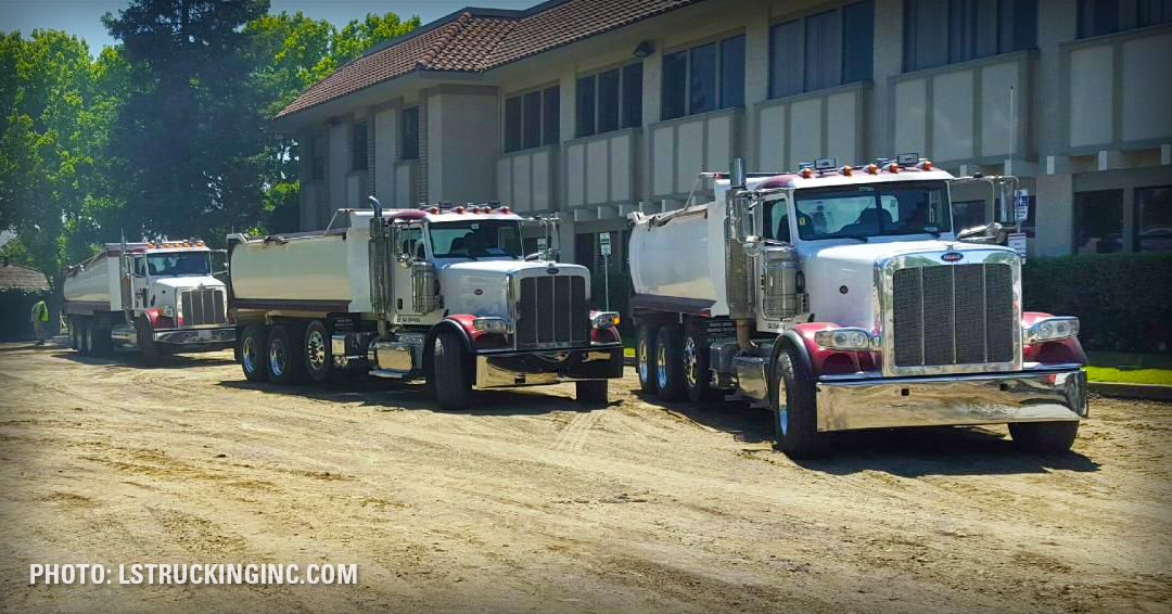 Pulltarps's tweet photo. There are many different types of Dump Trucks on the road, do you know what they are? Learn more! https://t.co/2wALGONLAr #pulltarps #dumptruck #supertag #super10 #hauling #lstruckinginc #lstrucking #dumptrucktypes https://t.co/C9U8fngKN0