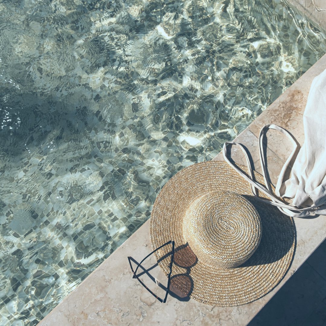 DistinctiveSwim's tweet image. Clean your pool filter out every three months! #pooltiptuesday