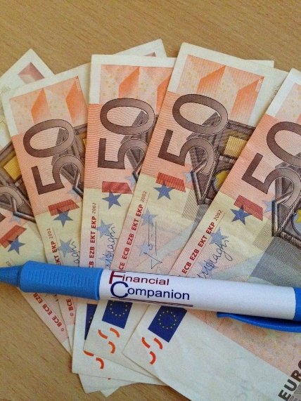 Davekav_advice's tweet photo. Hi #LouthChat ters, welcome back! Refresher introduction, I help people handle their money better. https://t.co/VIJVpXihMA for all the details. #EMS4Safety If you see a tweet you like, bookmark it and get back to it tomorrow. https://t.co/OE4GK4Lpnh