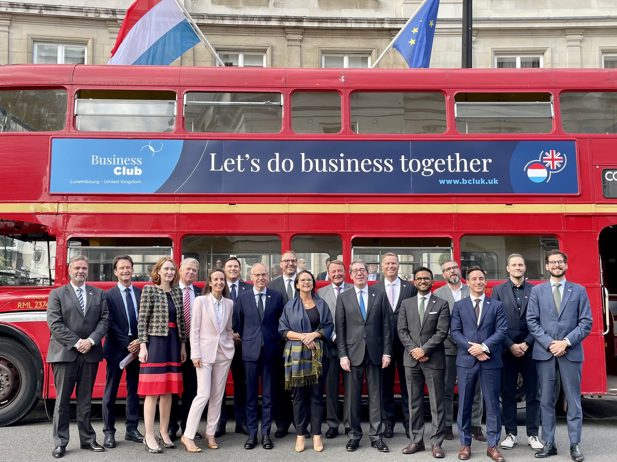 Yuriko Backes on Twitter 