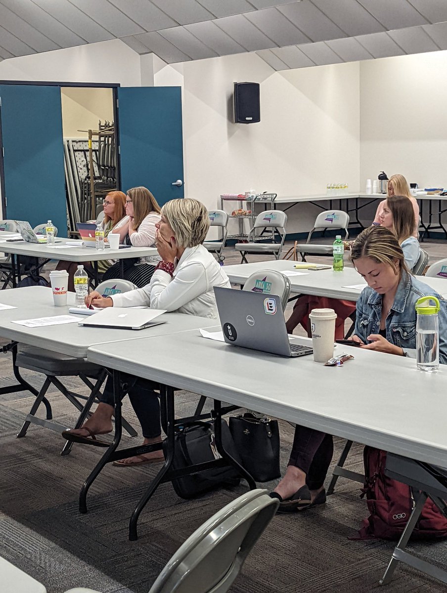 hartzell_dana's tweet image. Great presentations by @ltgoodnews and @brooklyn_stem during our STEM Networking event at WCESC. Two more events next week in northern and eastern Indiana! #STEMeducation #stemcertification