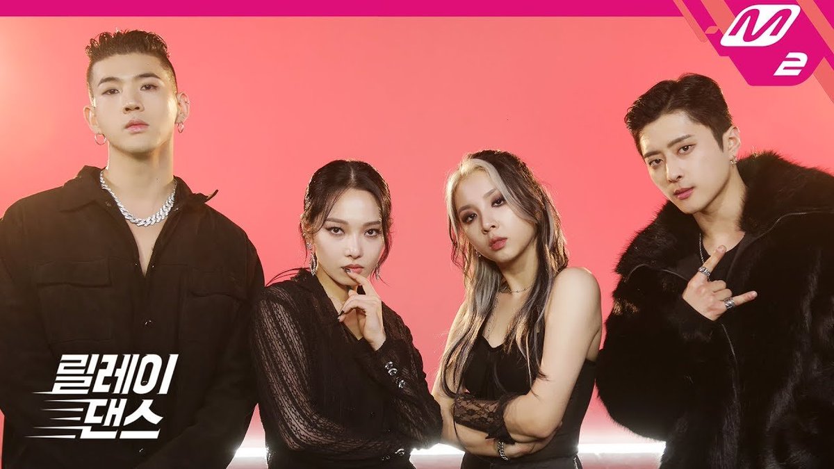 KardGoalsBrasil's tweet photo. [#Recomen.] Que tal ver/rever o #KARD no 'Relay Dance' da M2?

Não sei vocês, mas estou doida para que nesse comeback eles participem dessa promoção e, quem sabe, fazer finalmente a versão de Gunshot 🤩

Confira abaixo alguns que eles já participaram:
(+)@KARD_Official #RE_MEMBER https://t.co/u5amZRBWWt