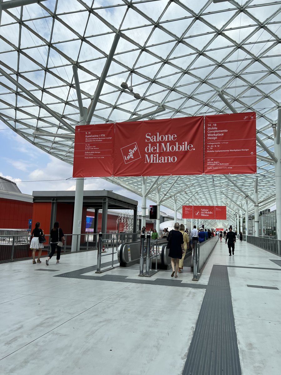 From this morning.
<a href="/iSaloniofficial/">Salone del Mobile</a> #Salonedelmobile2022 #designweek #MilanDesignWeek2022