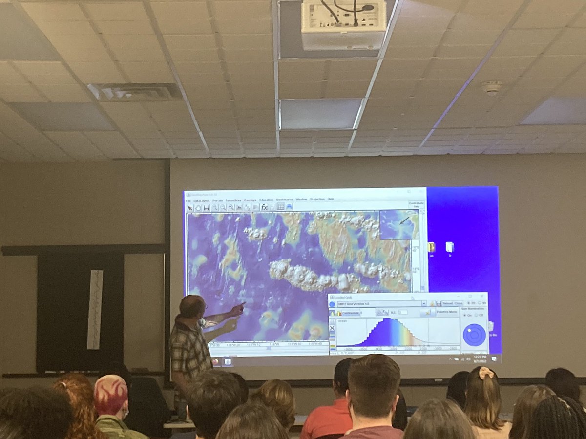 IkalaSeaLover's tweet photo. Always love a good #GeoMapApp refresh session, back to basics and rediscovering the tool #vizualisation #bathymetry https://t.co/XFeAfKdgXu