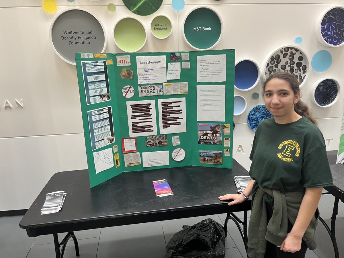 AtlasAlden's tweet photo. Students from @WestSenecaCSD showing some of their awesome projects at #WYNIT ! https://t.co/cPaJuuWydO