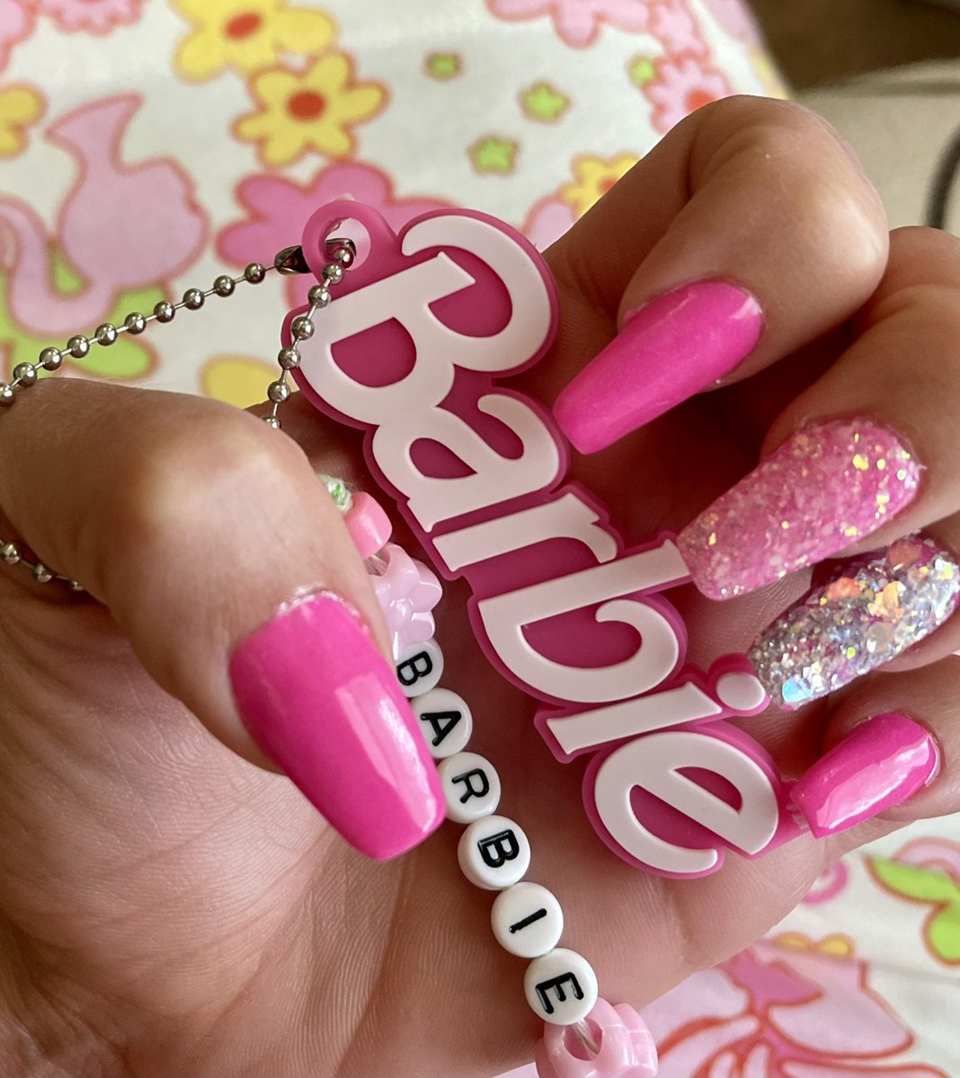 jennniehenrie80's tweet photo. This just happened Barbie Pink Blingy Manicure ✨💅💖🤩
#barbie #barbiepink #barbienails #barbiepinknails #pinknails #BarbieInspired #bling #blingnails #barbiegirl #barbiestyle #pink #pinkbling #nails #manicure #barbiemania #barbielooks #barbiegram #barbiefashion #barbiefashion https://t.co/vzvar0skPm