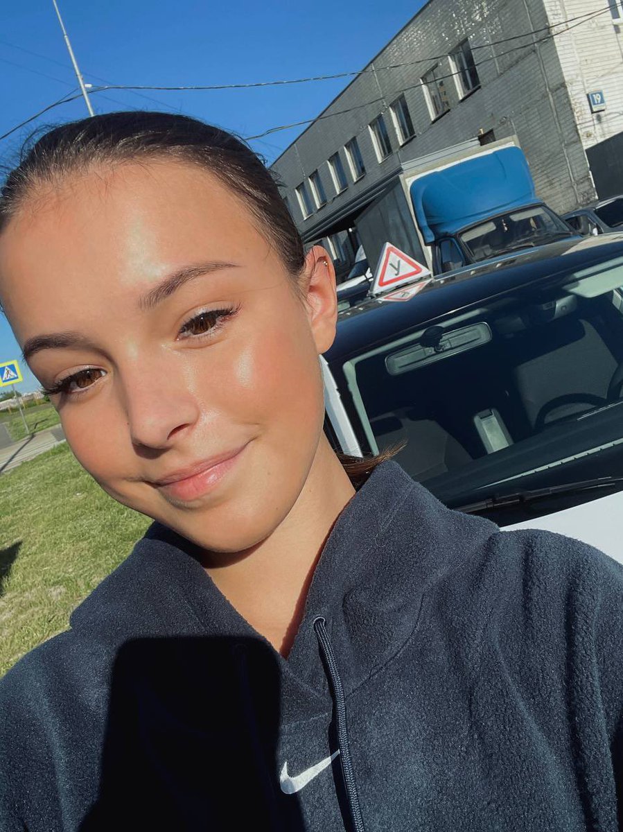 anya is learning to drive 🥰

#аннащербакова
#annashcherbakova