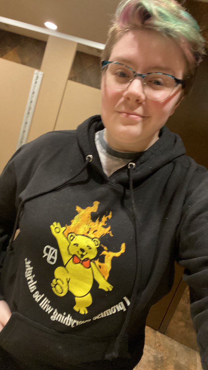 RunningFromNow's tweet photo. Drove to the @AJRBrothers concert in Kansas from Tulsa on June first. 

Four hours before the concert started there was a mass casualty event in Tulsa, and my PTS kicked in and I totally dissociated the entire show. I don’t remember any of it. 
(1/2) https://t.co/jaJoEy4VX3