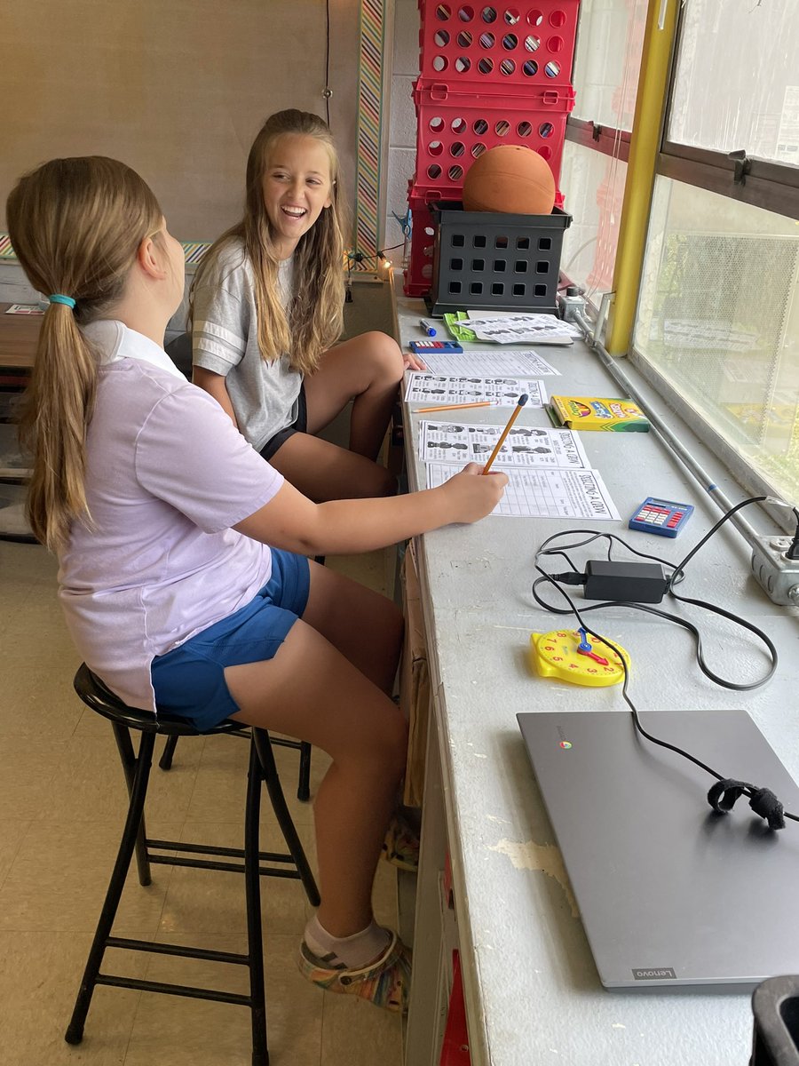 cwlinley's tweet photo. STEM camp day 1 @_REThompson #tuscumbiacity @TuscumbiaCitySc https://t.co/C3a4TuBIK3