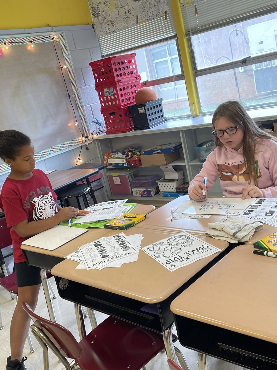 STEM camp day 1 <a href="/_REThompson/">R. E. Thompson Intermediate School</a> #tuscumbiacity <a href="/TuscumbiaCitySc/">Tuscumbia City Schools</a>
