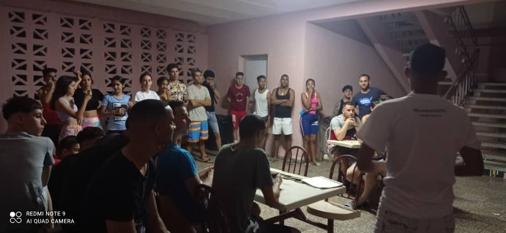 CienfuegosFeu's tweet photo. Bajo el lema #Revolucionandolabeca se comenzó ayer en la noche el #XCongresoFEU en la Residencia Estudiantil de la @UCMCienfuegos1

#CentenarioFEU #FEUdeCuba
#40AnivFcmCfg https://t.co/VFsCIUgMX0