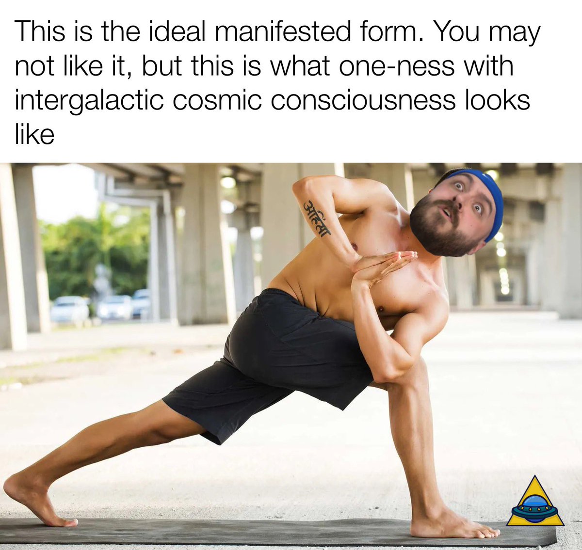 RyanDBledsoe's tweet image. Like it or not, this is the ideal enlightened form. @Nick_Ferm @BledsoePodcast 
#yoga #spirituality #crystals 

youtu.be/tRjQ3VHYg08