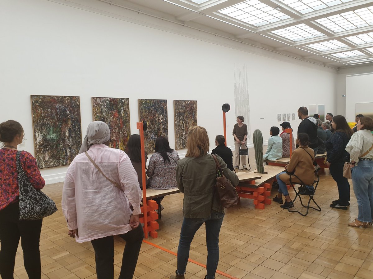 [EVÉNEMENT]
@poleemploi_HDF #Tourcoing organisait ce jour sa 2ème édition de "L'Art d'accéder à l'Emploi" au <a href="/mubaeugeneleroy/">MUba Eugène Leroy</a>

3 entreprises présentes
14 candidats: <a href="/Apef_Services/">APEF</a>, <a href="/vestiaireco/">Vestiaire Collective</a> et la société #SNSA.

👏😁 Toutes les entreprises ont recruté

#LArtdAccéderAlEmploi