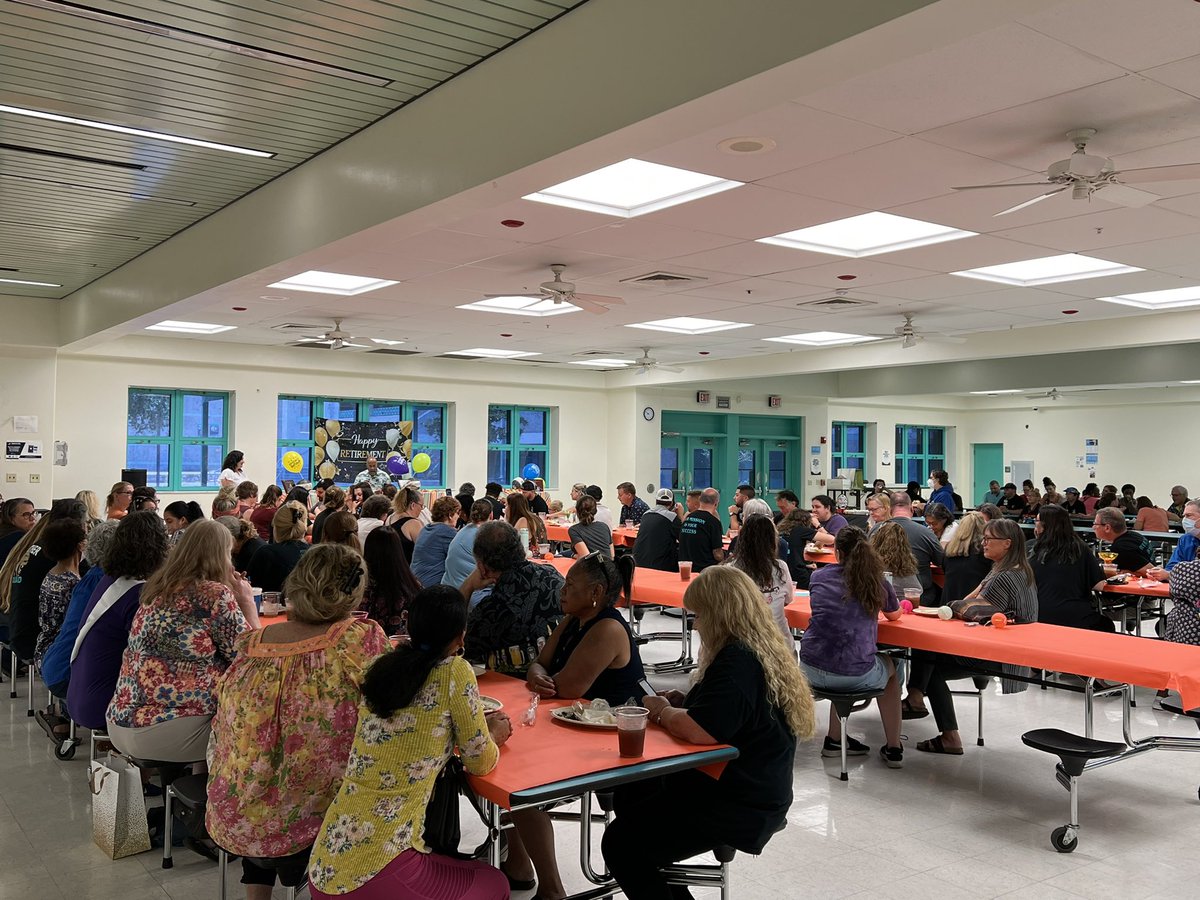 Adrienne Palmer tweet media