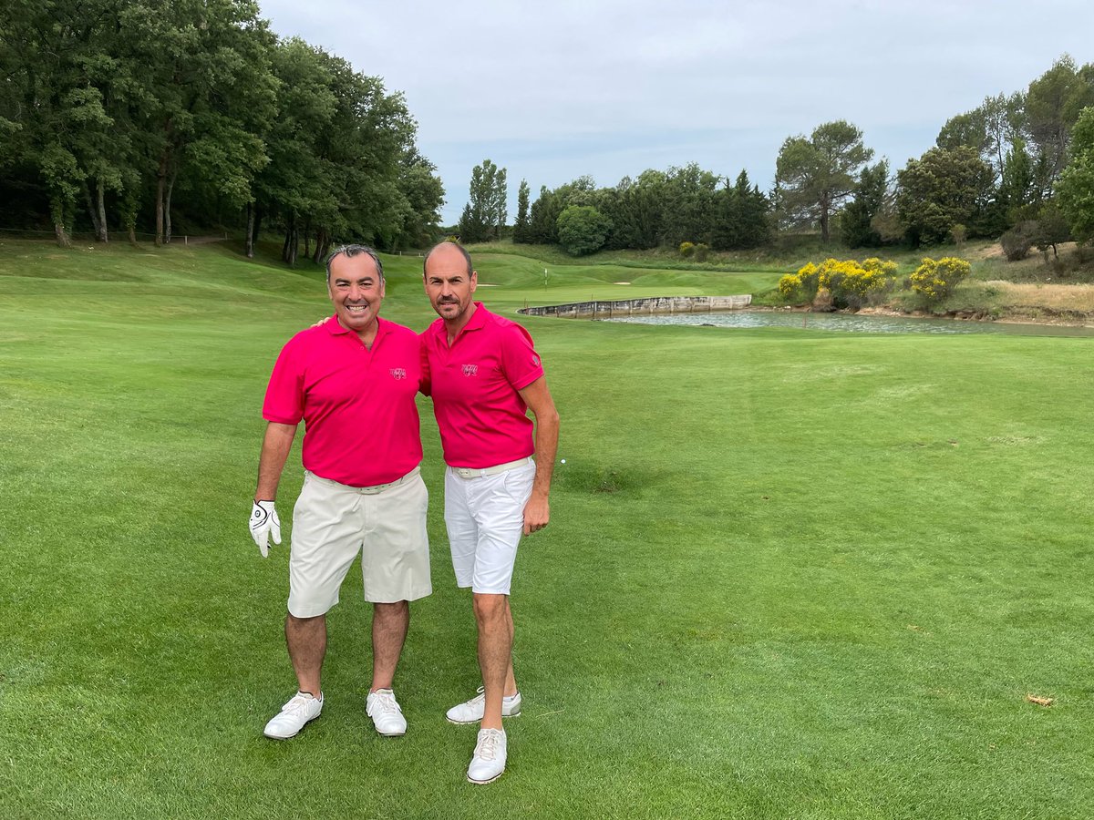 Bravo Franck et Florent qualifiés au <a href="/GolfsBluegreen/">Bluegreen</a> Ste Maxime pour jouer la finale. Objectif <a href="/mon_ilemaurice/">Mon Île Maurice</a> au Trou aux Biches <a href="/Beachcomber_/">Beachcomber Resorts & Hotels</a> 🏌🏾‍♂️🏌🏻‍♀️⛳️6️⃣🏝🇲🇺#matchplay #6trous #double #mixedup #beachcomberexperience #enroutepourlilemaurice