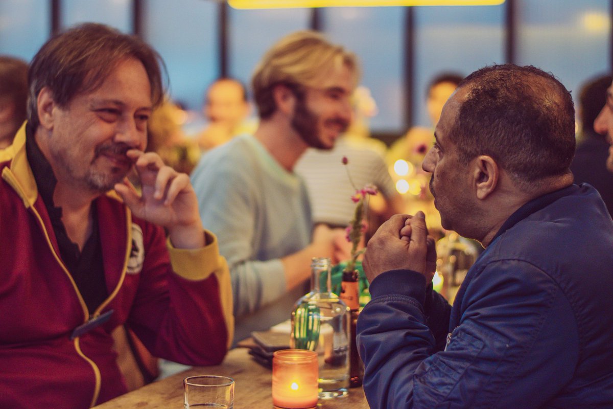 Word buddy van een nieuwkomer! Op 20 juni zullen 30 Utrechters en 30 Nieuwkomers elkaar voor het  eerst ontmoeten tijdens ons Ontmoetingsdiner. En dat kun jij zijn😏! Niets leukers dan met ruim 60 mensen een vriendschapsavontuur beginnen toch? Meld je aan👉buddytobuddy.nl/utrecht/overbu…
