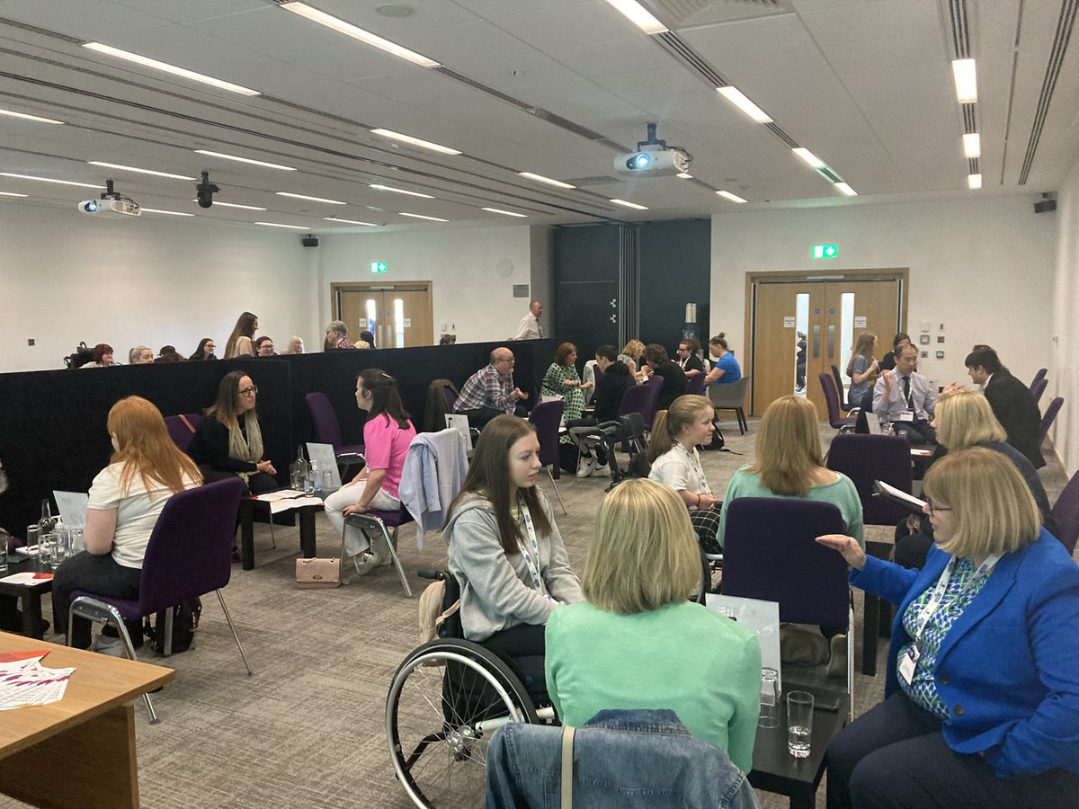 Today I facilitated Mentoring Moments at #HarkinBelfast and I couldn't be prouder. I saw so many incredible individuals show courage and vulnerability by connecting with strangers and having confident conversations around navigating the world of employment. #MentoringIsPowerful