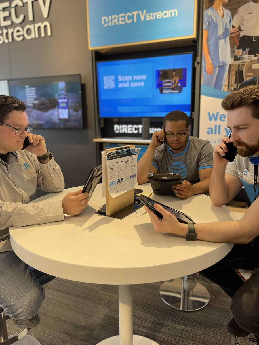 Happy #TeamTuesday New England! We’re Blitzing today and our teams are ready to prospect CRU! Shoutout to Team Boylston and Team Southbury for making <a href="/ATT/">AT&T</a> Business Solutions a priority! #OurNE