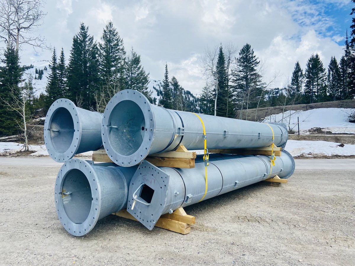 grandtarghee's tweet image. The Colter Lift has arrived! #tower2 

We cannot wait for next winter when the Colter Lift is set to open up a whole new world on Peaked Mountain. Over the course of the summer we will keep you up to date on the construction of the new six pack.