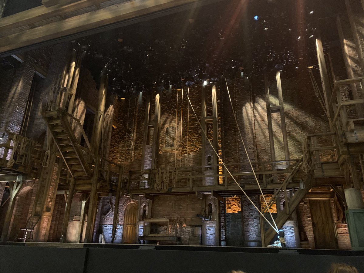 So excited to see <a href="/HamiltonWestEnd/">Hamilton West End</a> again.. but more to see <a href="/MrJayPerry/">Jay Perry</a> as Hamilton for the first time!!