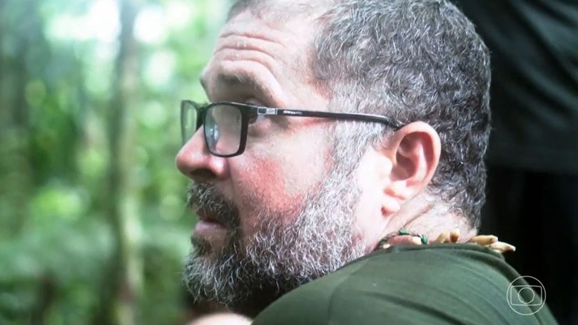 "Una aventura no recomendable", así el presidente Jair Bolsonaro calificó el trabajo periodístico que Dom Phillips y Bruno Araújo realizaban con indígenas invadidos en la Amazonía cuando desaparecieron el domingo. Gobierno antiindígena e inhumano. ¡Los queremos vivos!