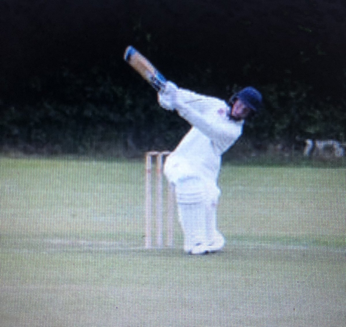 BlatchPe's tweet photo. @BlatchMill  U13s won through to the 1/4 finals of the state schools cup after beating Downlands by 9 wickets with 10 balls to spare ! Chasing 102 off 16 overs Henry A was MOM with 46 not out 🏏🏏 #blatchcricket https://t.co/FANCHFi4B5