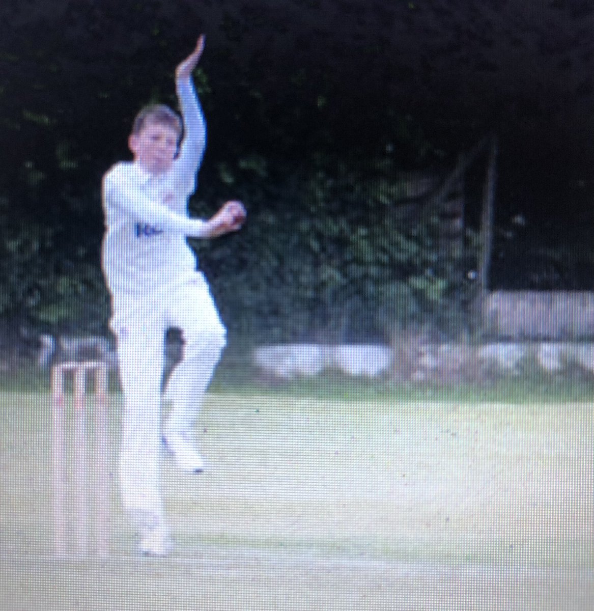 BlatchPe's tweet photo. @BlatchMill  U13s won through to the 1/4 finals of the state schools cup after beating Downlands by 9 wickets with 10 balls to spare ! Chasing 102 off 16 overs Henry A was MOM with 46 not out 🏏🏏 #blatchcricket https://t.co/FANCHFi4B5