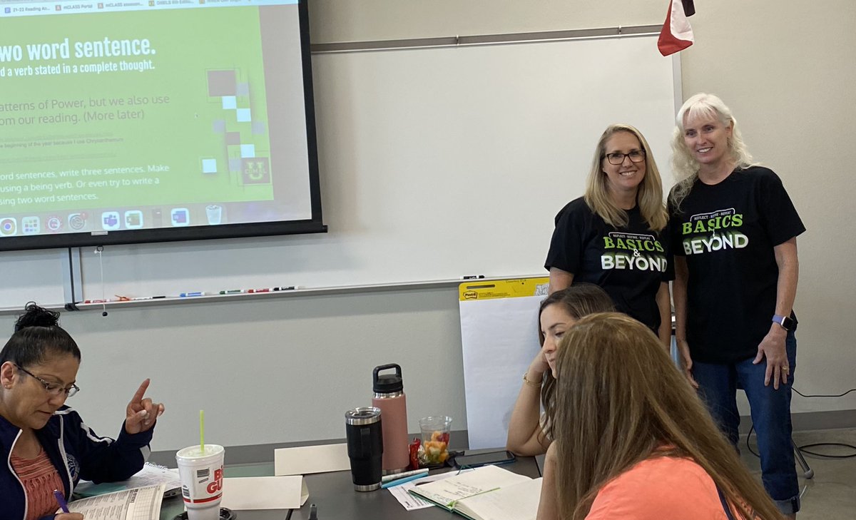 So, How do you teach writing? These ladies broke it down by grade levels K-1, 2-3,4-5. Excellent training &amp; collaboration! Thank you for sharing your expertise! Join them Wednesday if you missed it! #ComalU22 <a href="/MrsBorgfeld/">Mrs. B</a> @AmberGalvan16 <a href="/ericapresley2/">ericapresley</a> <a href="/JennHansen10/">Jenny Hansen</a>