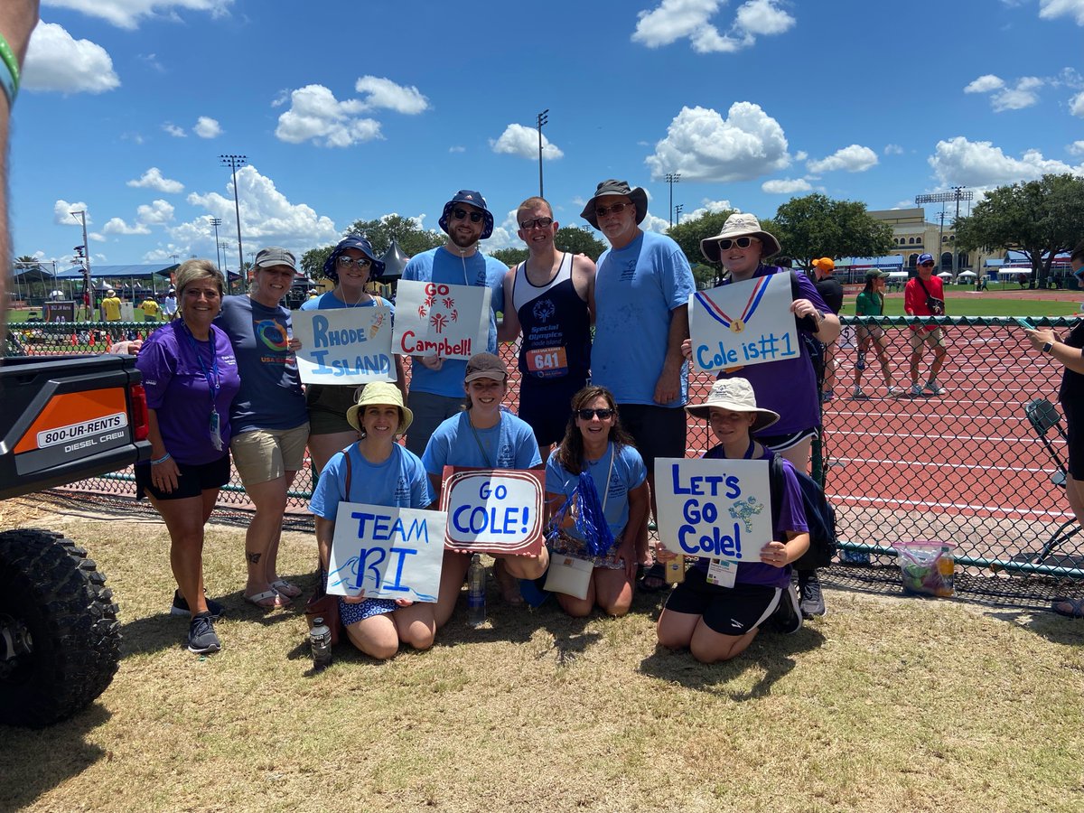 Congratulations to <a href="/CoventryOakers/">Coventry High School</a> Alumnus Cole Campbell who received a bronze 🥉 medal in the 400 meter finals at the @2022USAGames representing <a href="/SORhodeIsland/">Special Olympics RI</a> 

#2022USAGames #unifiedoakers #ChooseToInclude #YLE2022 #ShineAsOne #UnifiedGeneration