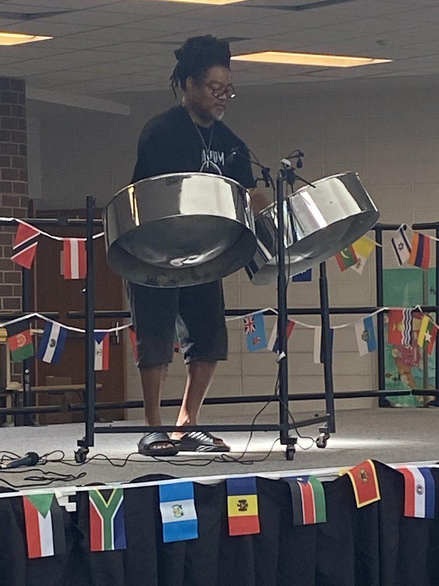 CradockES's tweet photo. Today was International Day at CRES! The day began with a Caribbean Steel drum performance followed by presentations from 4th, 5th, and 6th grades. Thank you History Vertical Team for all of your hard work and dedication! @JolleyLa @EducatorKYoung https://t.co/EDW8ik4PHe
