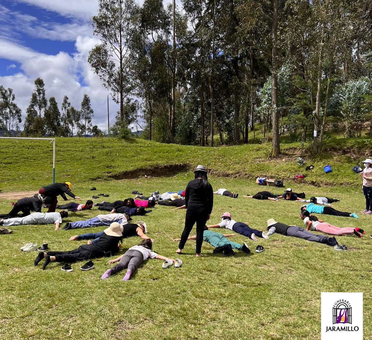fuja_exequial's tweet photo. Varias familias se reunieron el pasado sábado, 04 de junio, para participar del 3er Encuentro Familiar Lúdico “Transformando el dolor por una pérdida inesperada”, organizado por nuestra Unidad de Atención al Duelo.

Conozca más detalles aquí: 👉https://t.co/qLmc8Ge39v https://t.co/FdCpUwRKQV
