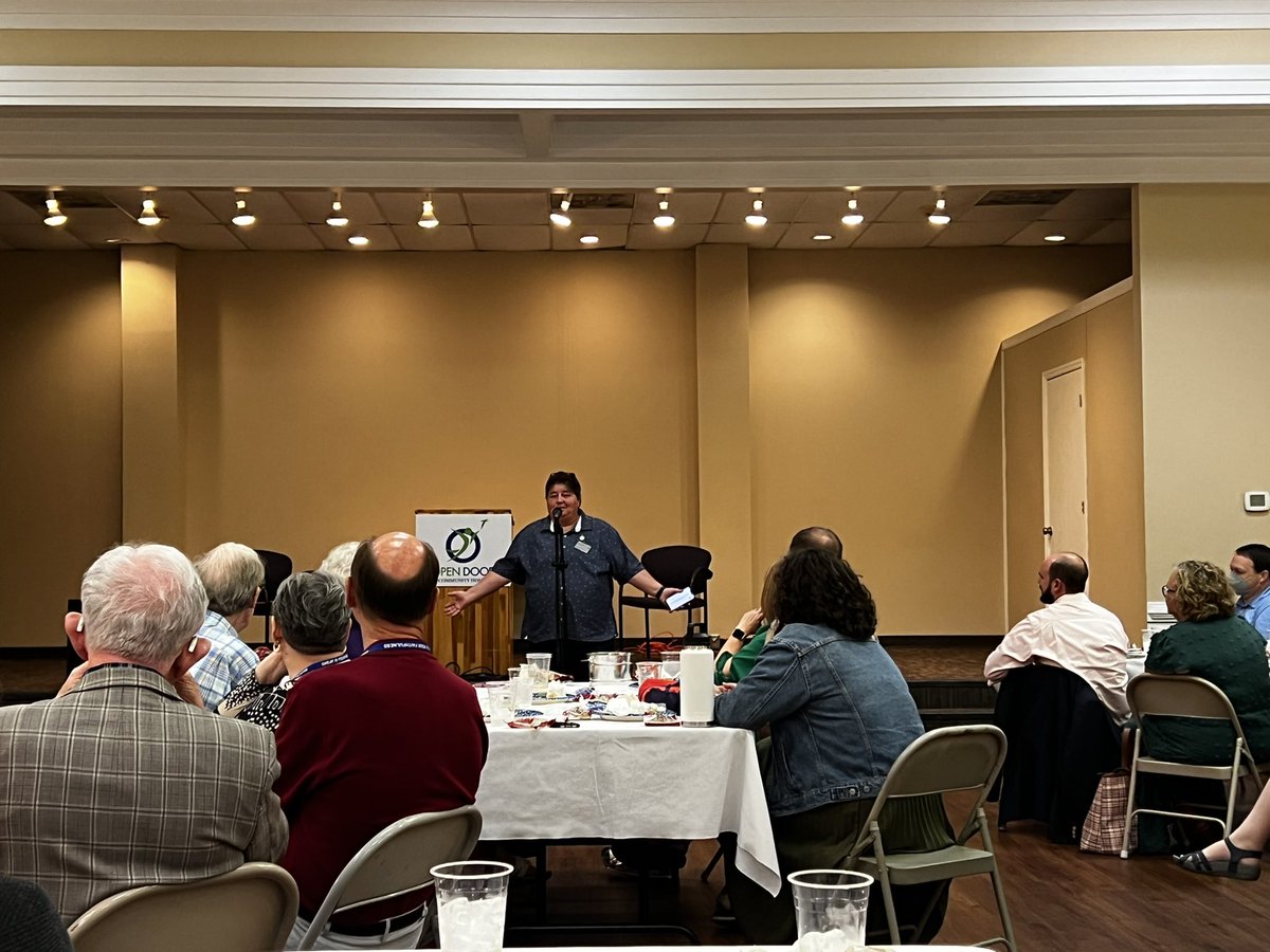 bgosden's tweet photo. Conference isn’t conference for me if I don’t get to gather with fellow inclusive Methodists. Grateful for @helenryde and @rmnetwork and the work for inclusion we share in at #sgaumc https://t.co/sMUBxW9sZU