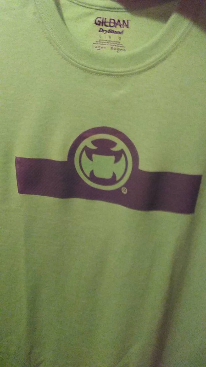 GoldDreams's tweet photo. Time for another #ARMS #ARM5 memory. When the game came out I went crazy for it and made a host of custom t-shirts. These are a few of my favorites. Also take note that in 13 years on Twitter, this is my first face reveal. #ARMSiversary #NintendoSwitch #ARMSNice #SupportARMS https://t.co/rGT8IwunOC