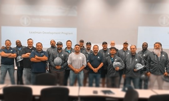 helixelectric's tweet photo. Leadman Development Program 2022
Congratulations to this great group of leaders on completing the program. We are proud of you and look forward to your continued success! 😎 📈
#helixelectric #teamhelix #helixlearning https://t.co/BVm2115deN