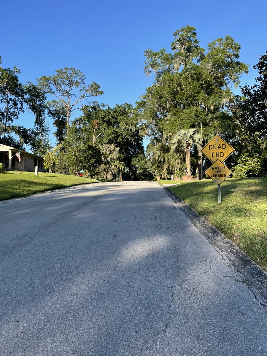 cynthiacook09's tweet photo. Got in a nice 3.6 miles today in my new neighborhood…a few more hills in Columbia County compared to Citrus County #GettingBackToWork #EveryStepCounts https://t.co/EpDE7yJaNj