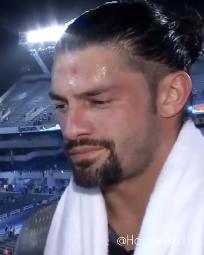 _RomansLegacy's tweet photo. Good night! β₯οΈ
#RomanReigns #HisYard! https://t.co/g5v958Vxd3