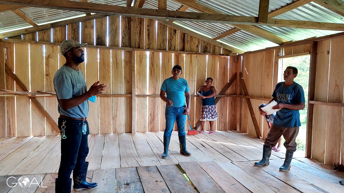 GOAL_Honduras's tweet photo. Con el objetivo de dinamizar la producción agrícola, procesamiento del cacao y fortalecer las capacidades organizacionales en temática cacaotera fue impartida la asesoría técnica – productiva para el mejoramiento del cultivo gracias al proyecto #PIAH. https://t.co/wobDjWEVhT