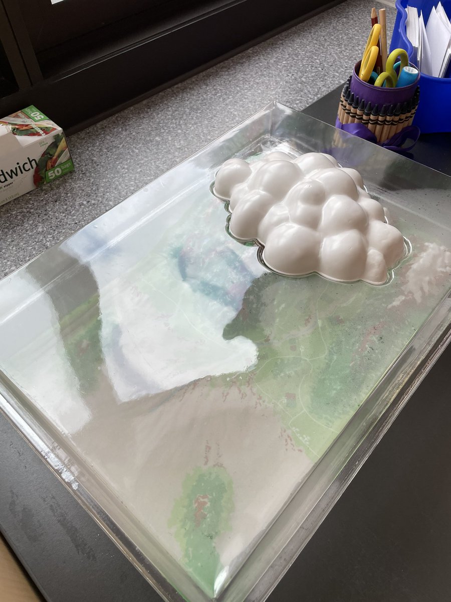 MrsKathrynCook's tweet photo. Investigating the Water Cycle today! Started this morning and exploring how light impacts! We have some in the window and another under a lamp! #lcps #scienceinquiry @GoshenPostES https://t.co/nq2tH0iKd4